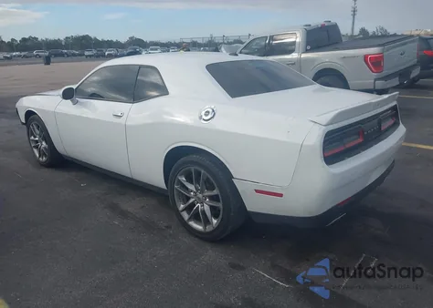 2022 Dodge Challenger Gt Awd z USA, uszkodzony, nr VIN 2C3CDZKG6NH132526